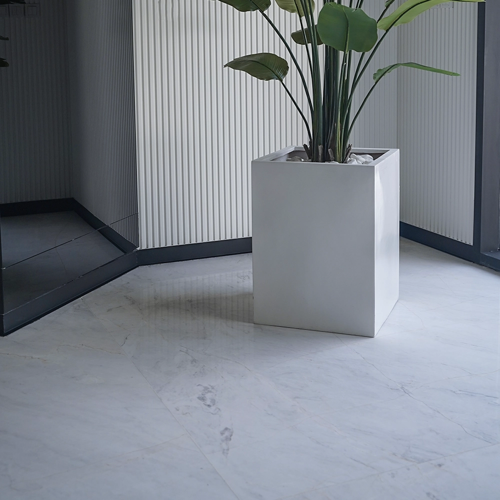 malek pasdaran lobby